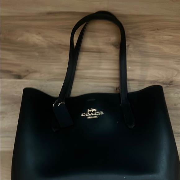 Coach Handbags - Coach Elegant Black Tote Bag